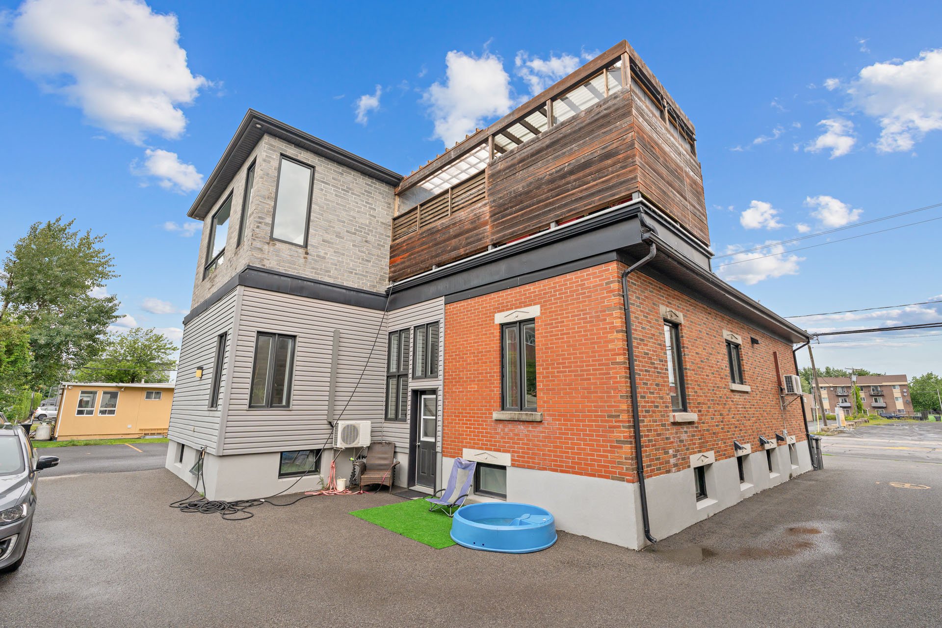 724 Rue St-Jacques — photo 3