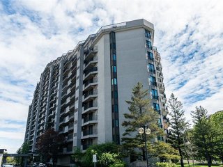 #2H - 6111 Av. du Boisé