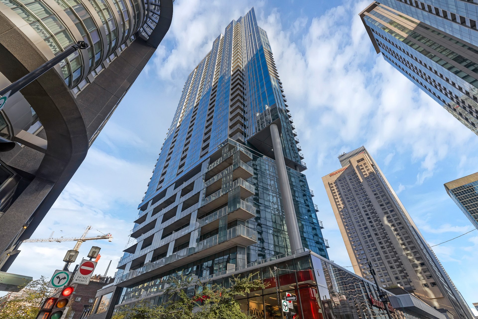 #707 - 1155 Rue de la Montagne