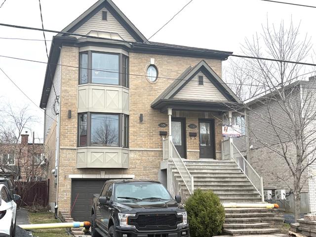 3793 Grand Boulevard