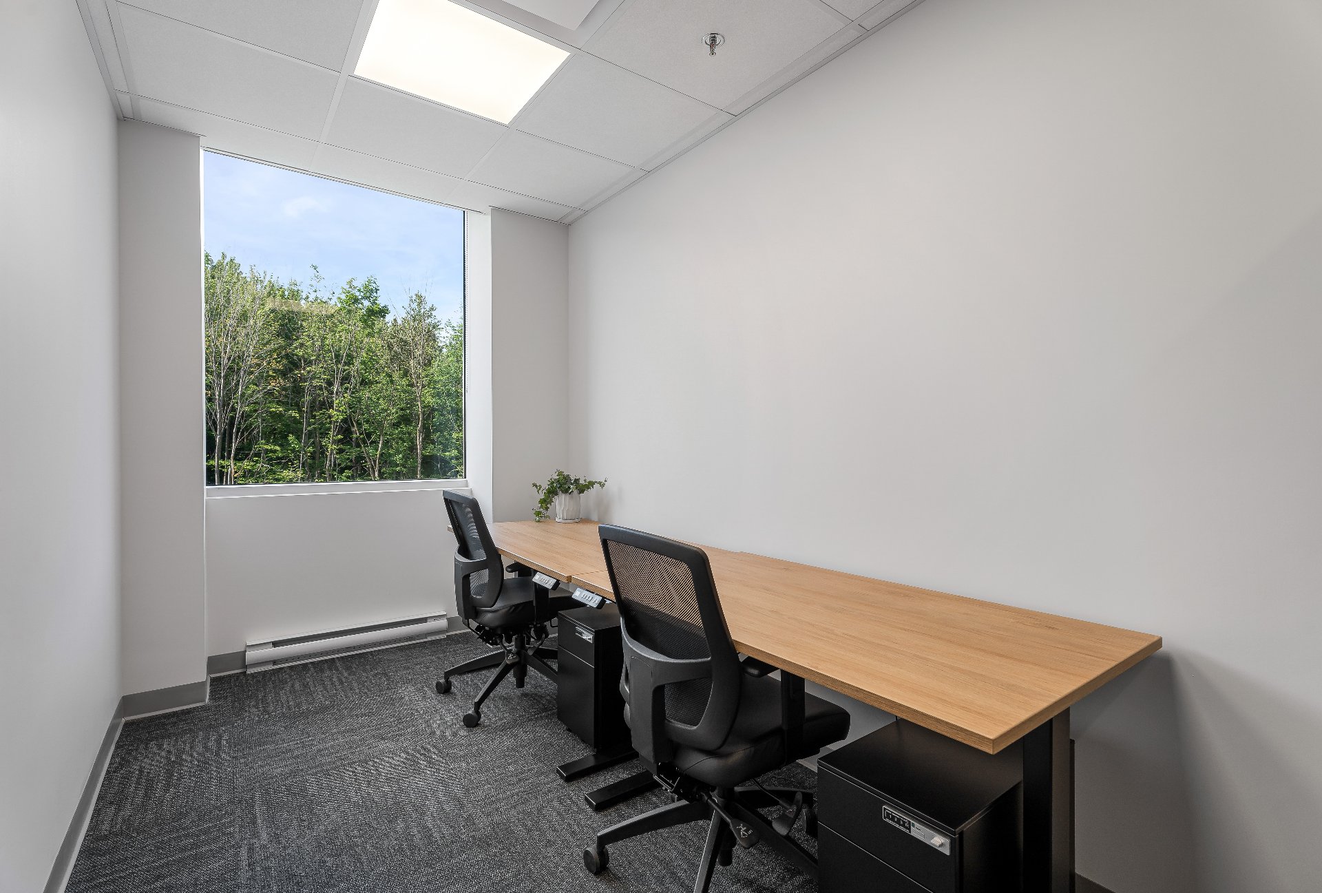 #208 - 3235 Av. de la Gare