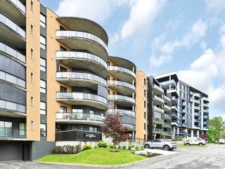 #154 - 355 Rue Mathieu-Da Costa