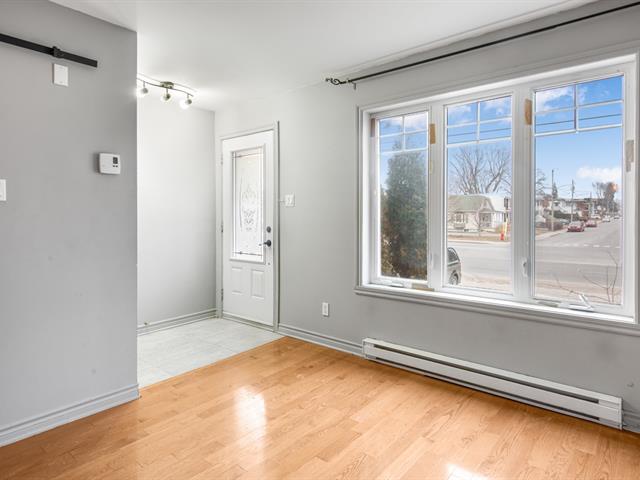 60 Boul. du Séminaire N.