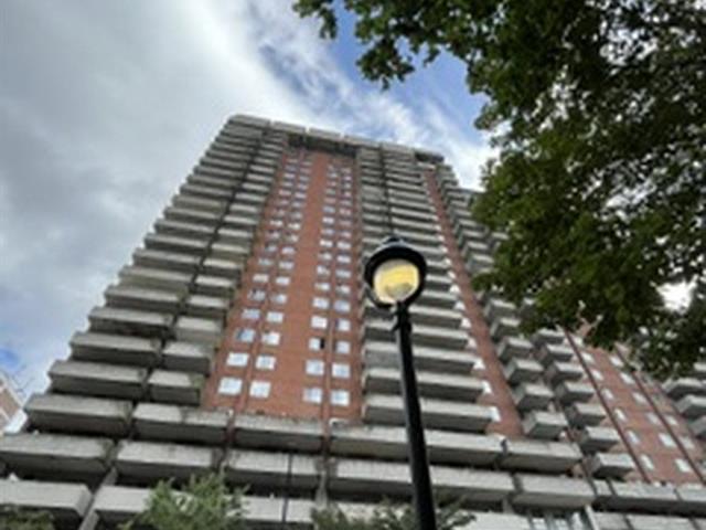 #410 - 3535 Av. Papineau