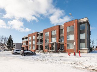 #307 - 240 Rue Lyette