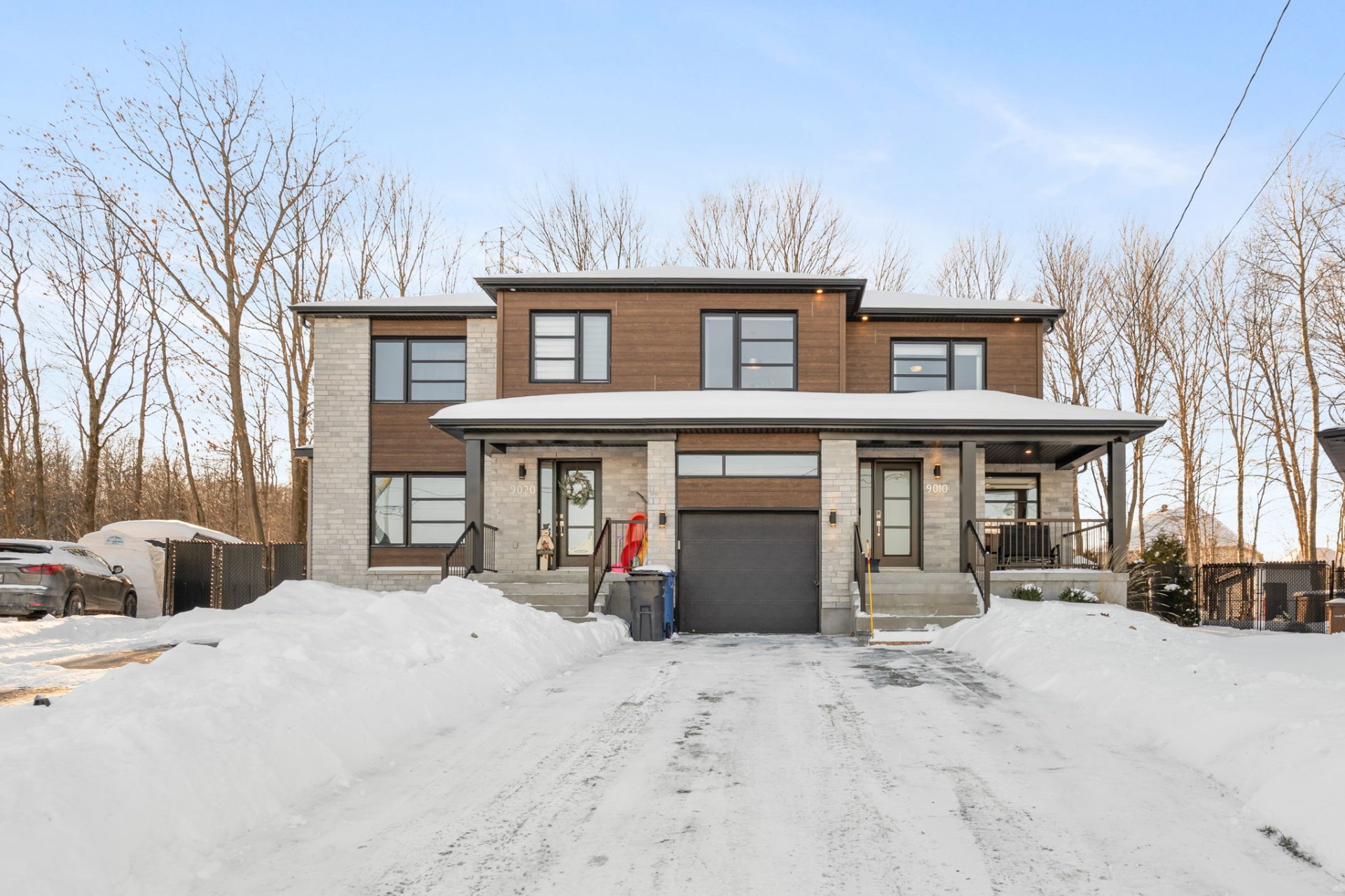 Joelle Bitar / #9440821