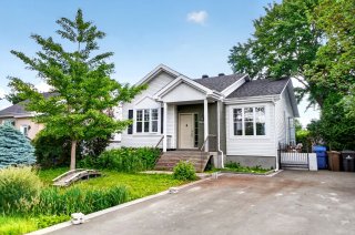 3370 Rue du Moulin