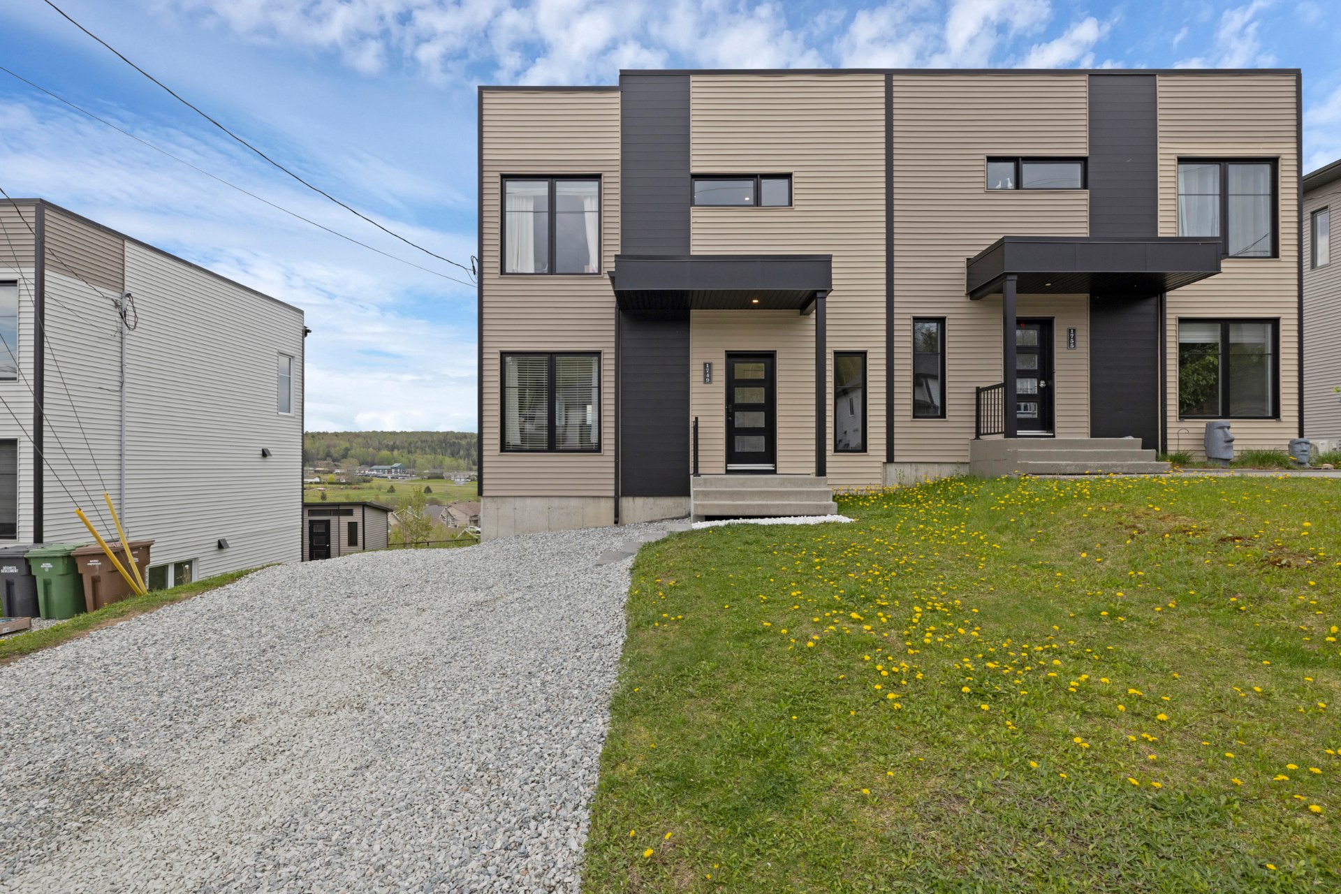 1749 Rue des Pois-de-Senteur